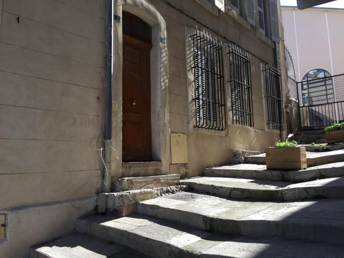 Decouvrir Marseille Apartment Luaran gambar